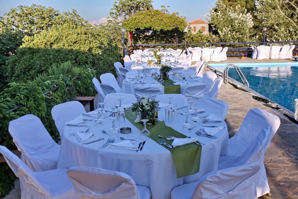Hotel Pela Skala Kallonis Esterno foto