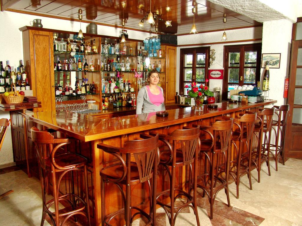 Hotel Pela Skala Kallonis Esterno foto