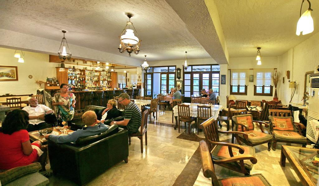 Hotel Pela Skala Kallonis Esterno foto