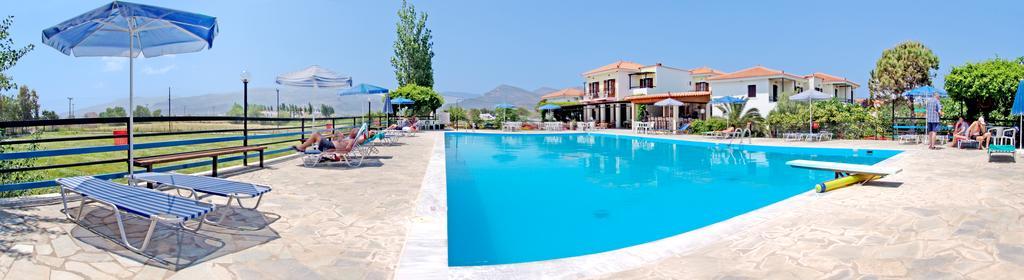 Hotel Pela Skala Kallonis Esterno foto