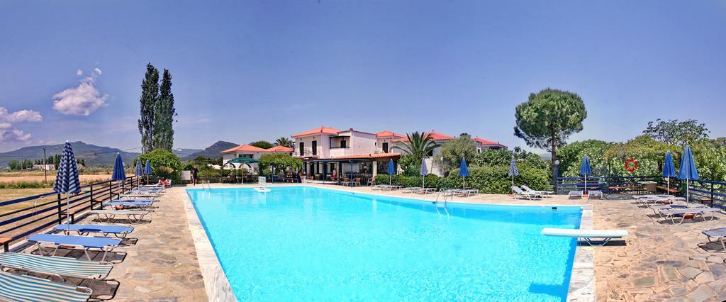 Hotel Pela Skala Kallonis Esterno foto