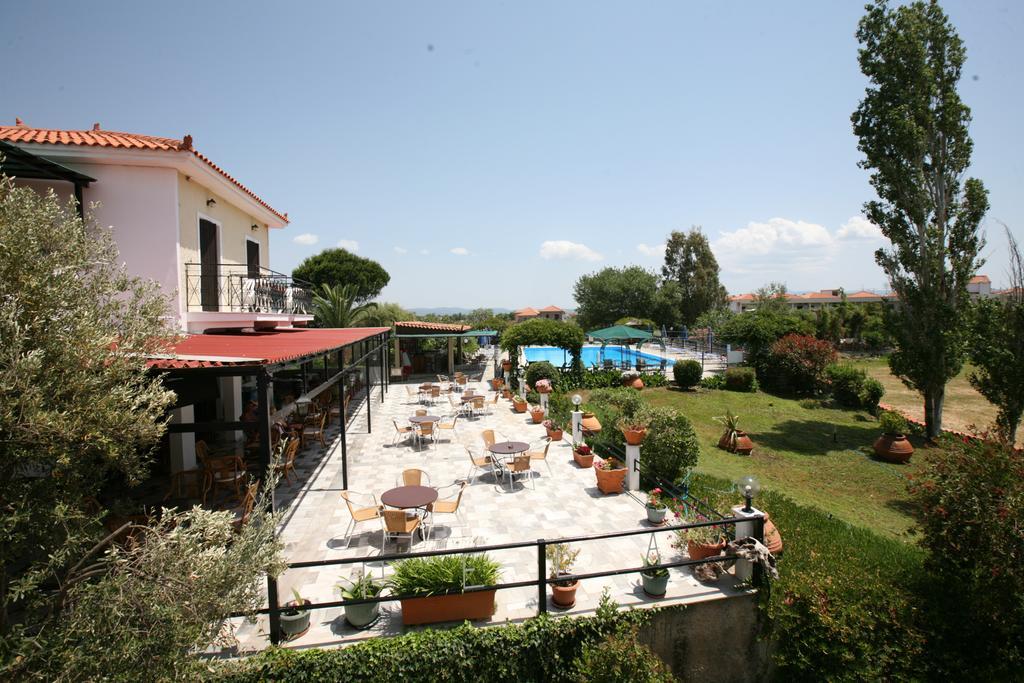 Hotel Pela Skala Kallonis Esterno foto